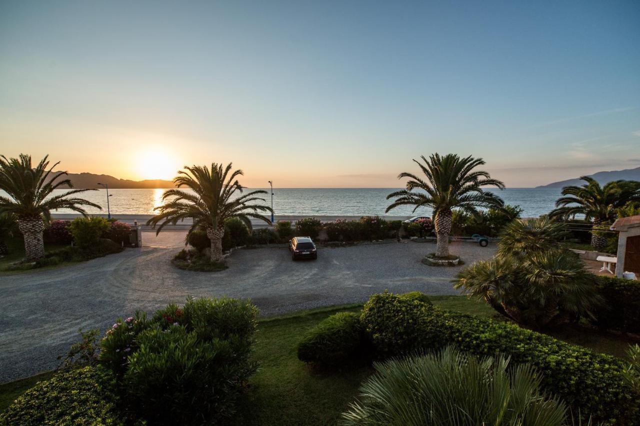 Hotel Les Galets Saint-Florent  Luaran gambar