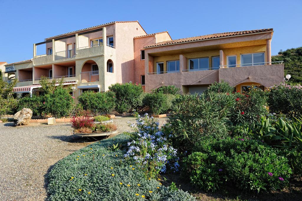Hotel Les Galets Saint-Florent  Luaran gambar